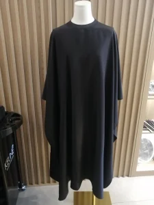 4P Factory Hair Cutting Coloring Capes Hairdresser Cape Printed With Customized Pattern Logo on the Surface