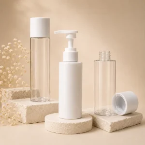 Cylindrical PET Shampoo Bottle Clear White Amber Body With Mint Green Cap White Pump Suitable for Salon