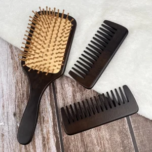 Eco friendly Retro Wooden Comb and Air Cushion Bag Anti Static Anti Knot Fluffy Hair Brush for Scalp Massage and Home Use