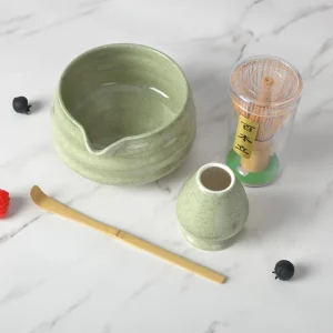 Handmade 500ml Japanese Porcelain Ceramic Mixing Bowl Vintage Tea Coffee Sets with Spout in Pink White Black Matcha Perfect