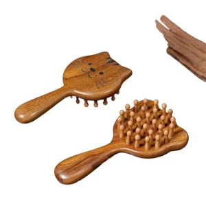 Small Cat Shaped Wide Tooth Sandalwood Comfortable Hair Comb Portable Detangling Massage Brush Fun Playful Design All Hair Home